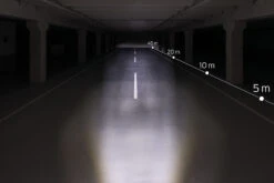 B&M Myc E Elektrofahrrad Scheinwerfer - 150R42/6-04 7 B&M Myc E Elektrofahrrad Scheinwerfer - 150R42/6-04 -Fahrradzubehör Geschäft bm myc e scheinwerfer ausleuchtung